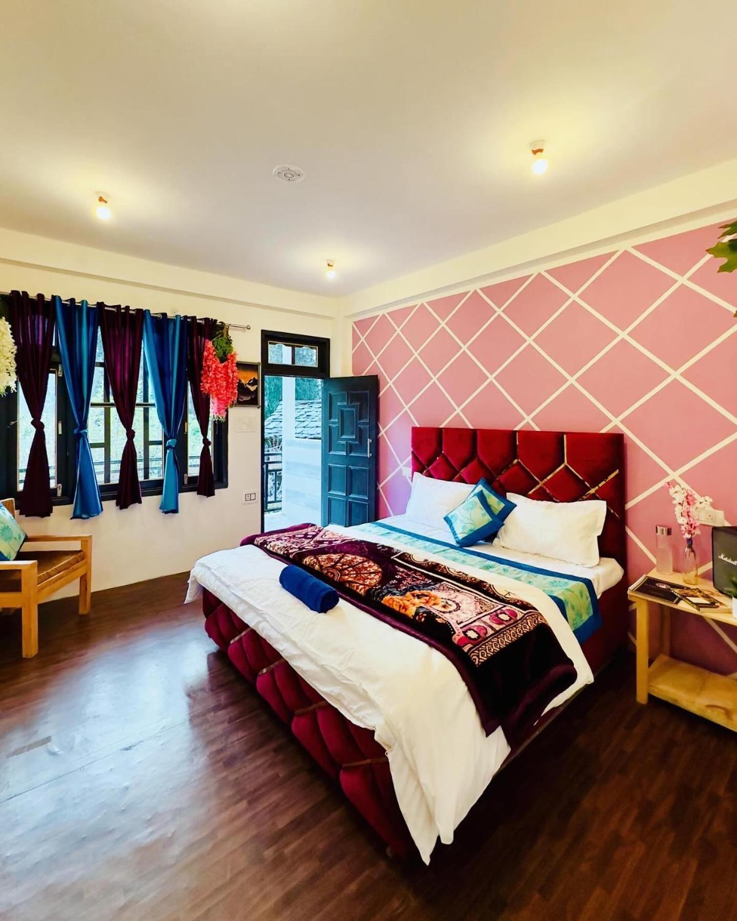 Rare House Hotel Kalgha Exterior photo